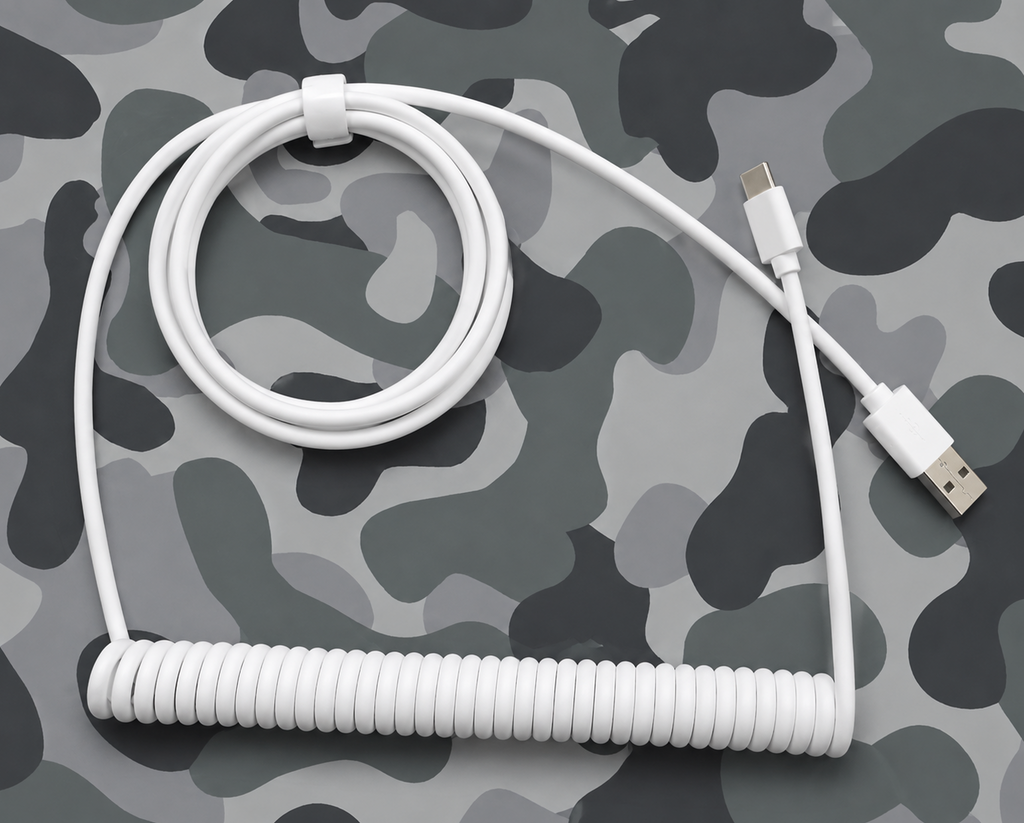Clean Mechanical Keyboard Coiled Cable Type C USB Port