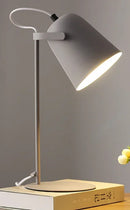 Modern Led Desk Lamp Nordic Lighting Fixture Table College Dorm Reading Living Bedroom Bedside Study Black Indoor Decor Lights